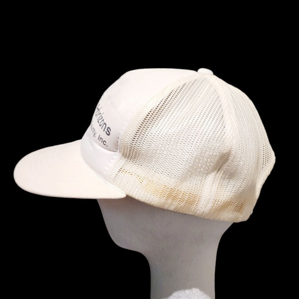 Vintage 90s New Horizons White Snapback Cap Hat - Picture 2 of 7
